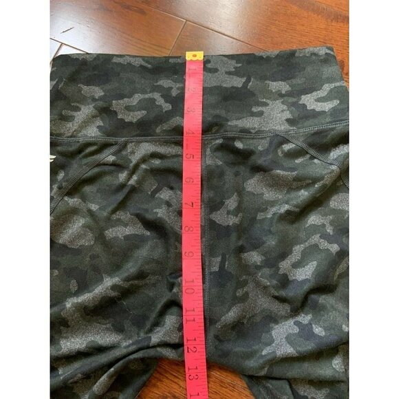 FABLETICS Size XXS Powerhold Womens High Waisted Printed Green Camo Leggings - Picture 7 of 9